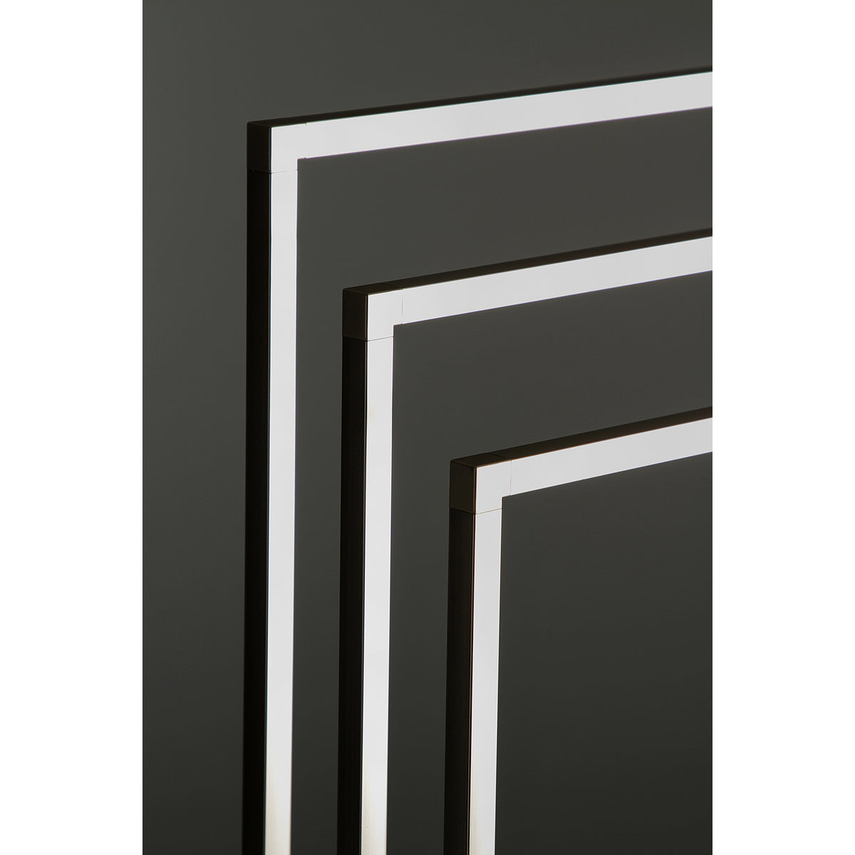 Kingston Brass Edenscape 3-Tier Pedestal Towel Rack