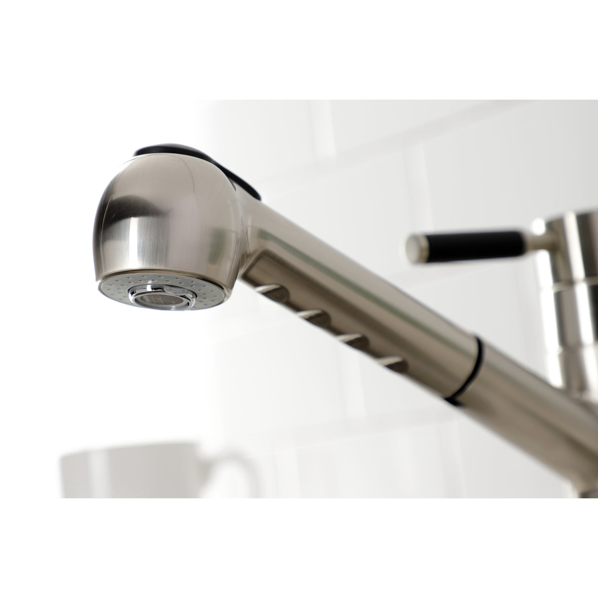 Gourmetier GSC888DKLSP Single-Handle Pull-Out Kitchen Faucet