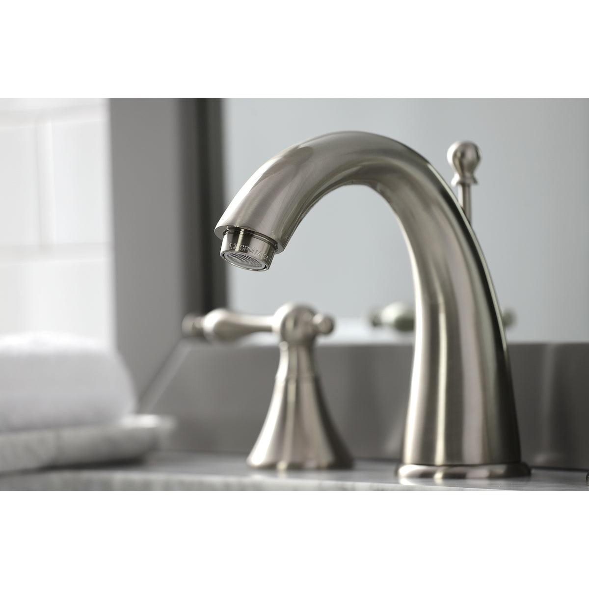 Kingston Brass KS2971NL 8 in. Widespread Bathroom Faucet