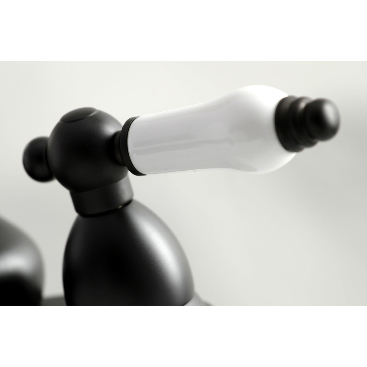 Kingston Brass KS3605PL 4 in. Centerset Bathroom Faucet