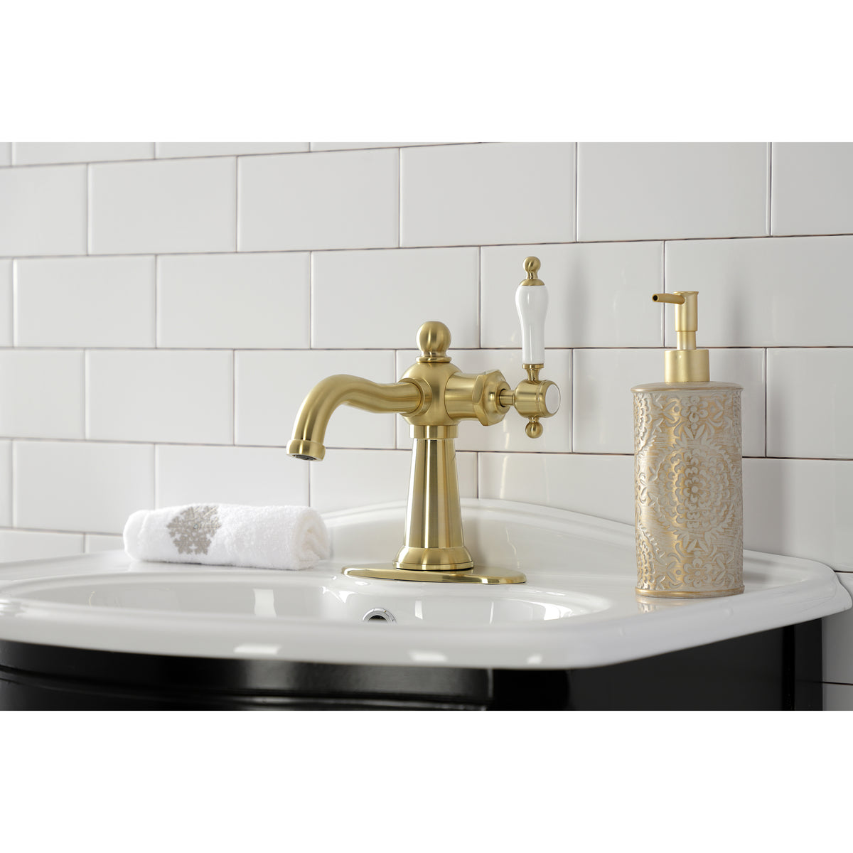 Kingston Brass KSD154KLCP Nautical Single-Handle Bathroom Faucet with Push Pop-Up