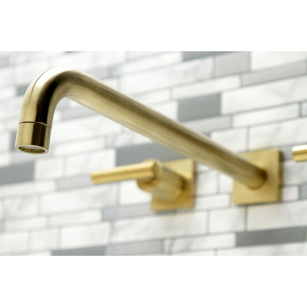 Manhattan Wall Mount Tub Faucet