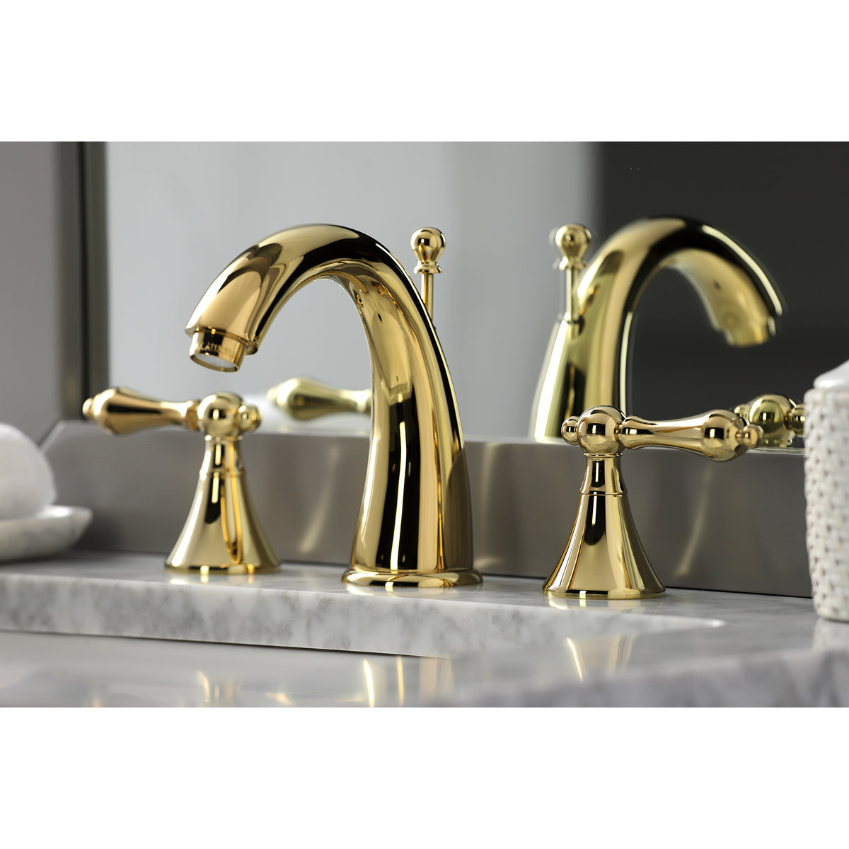 Kingston Brass KS2978AL 8 in. Widespread Bathroom Faucet