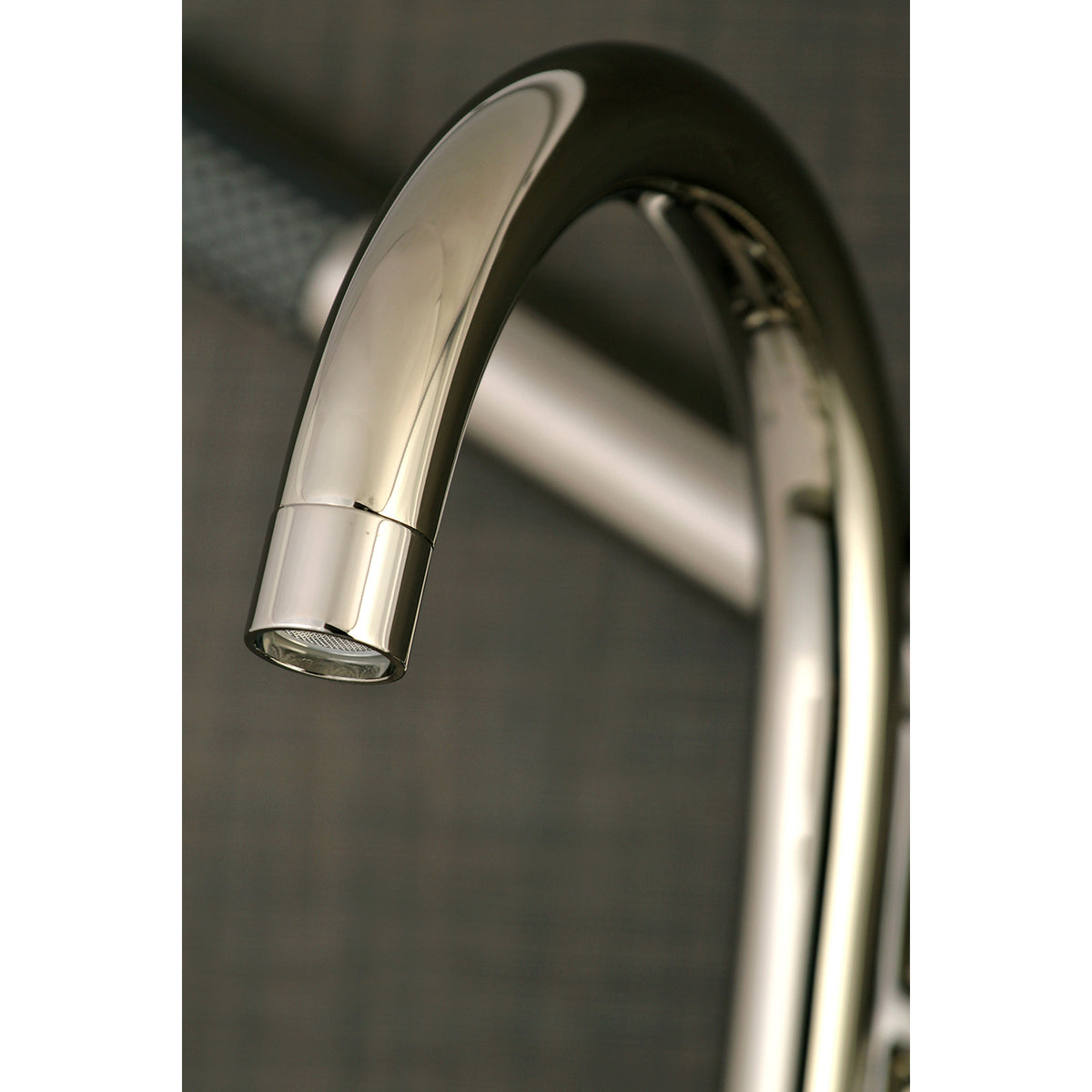 Vintage AE8157DL Concord 7-Inch Adjustable Wall Mount Tub Faucet