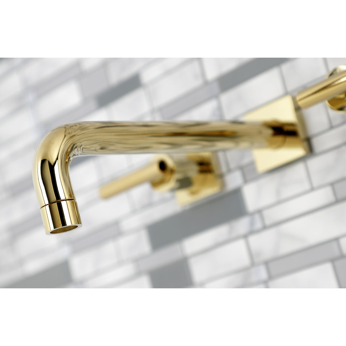 Manhattan Wall Mount Tub Faucet