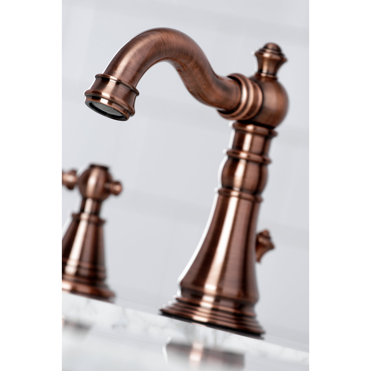 Fauceture FSC1970AL English Classic Widespread Bathroom Faucet