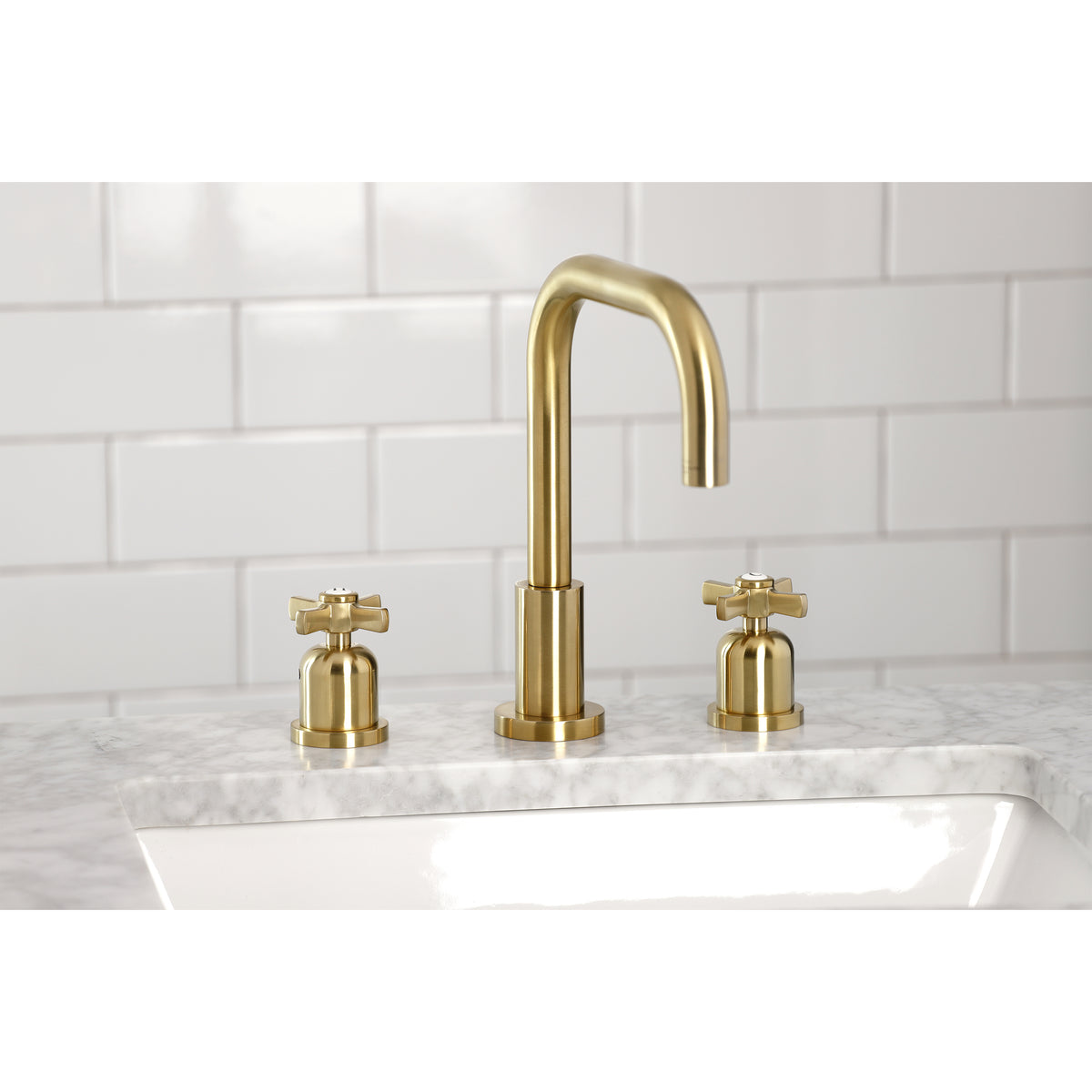 Kingston Brass FSC8931ZX Millennium Widespread Bathroom Faucet with Brass Pop-Up