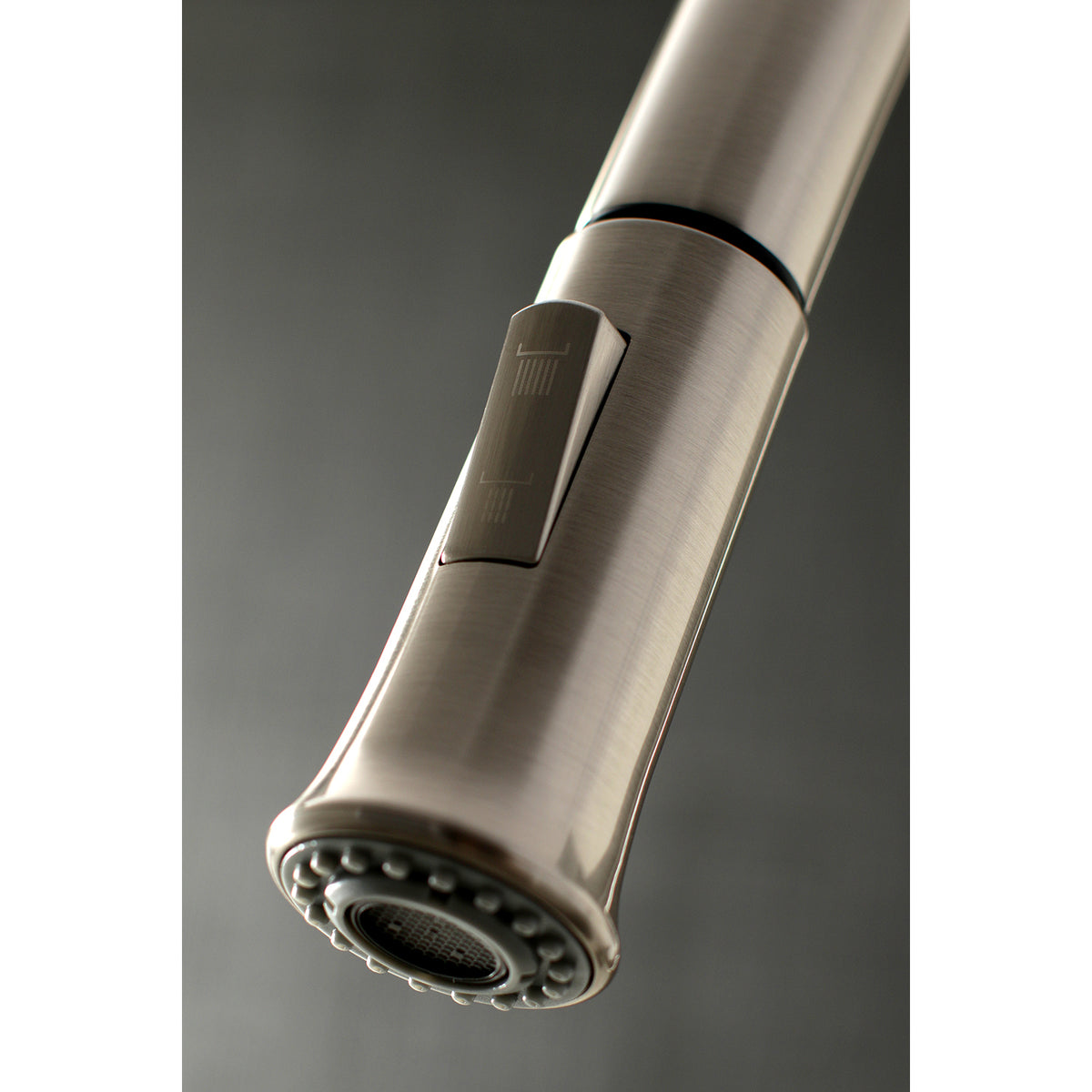 Gourmetier LS8628DL Concord Single-Handle Pull-Down Kitchen Faucet