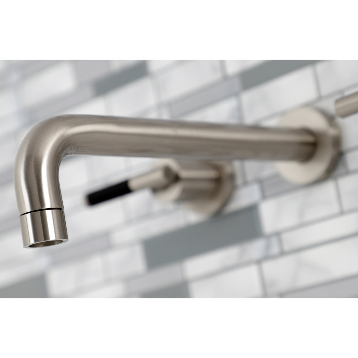 Kaiser 2-Handle Wall-Mount Roman Tub Faucet