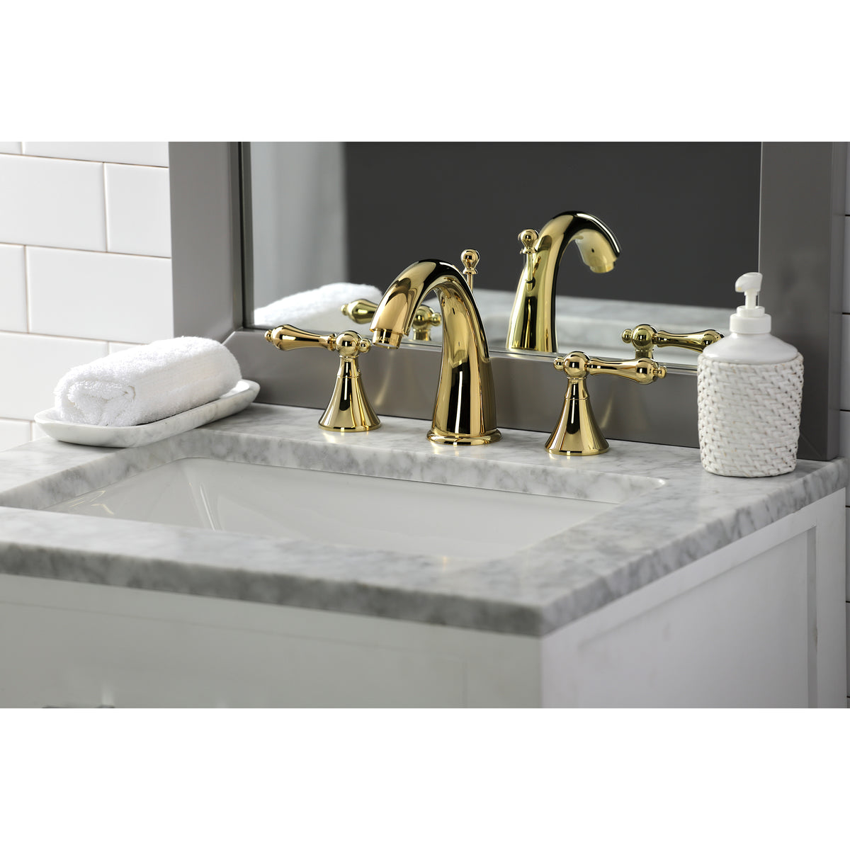 Kingston Brass KS2978AL 8 in. Widespread Bathroom Faucet