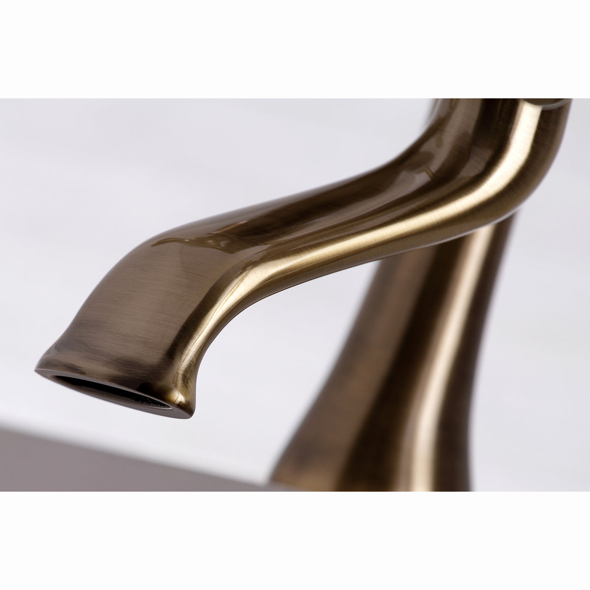 Kingston Clawfoot Tub Faucet with Hand Shower