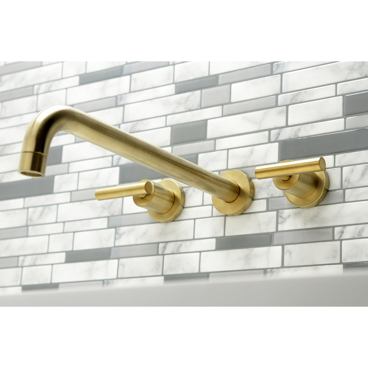 Manhattan Wall Mount Tub Faucet