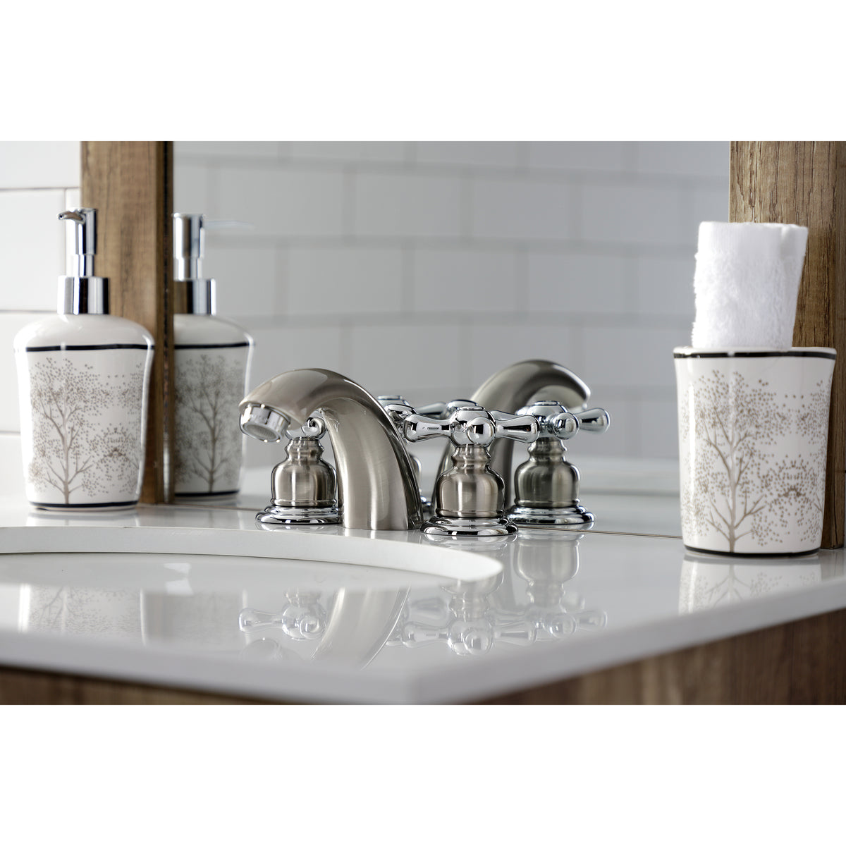 Kingston Brass KB946AX Victorian Mini-Widespread Bathroom Faucet
