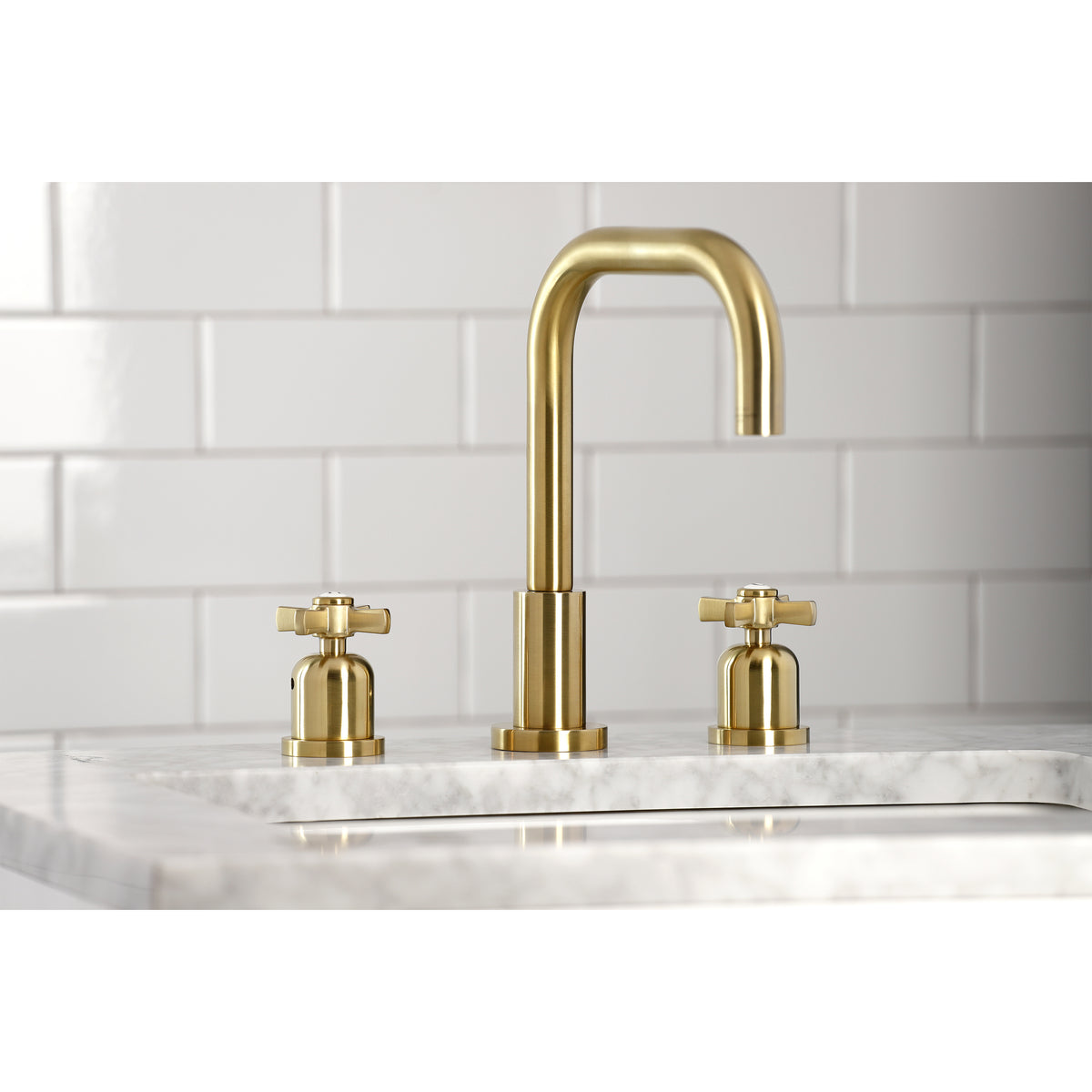 Kingston Brass FSC8931ZX Millennium Widespread Bathroom Faucet with Brass Pop-Up