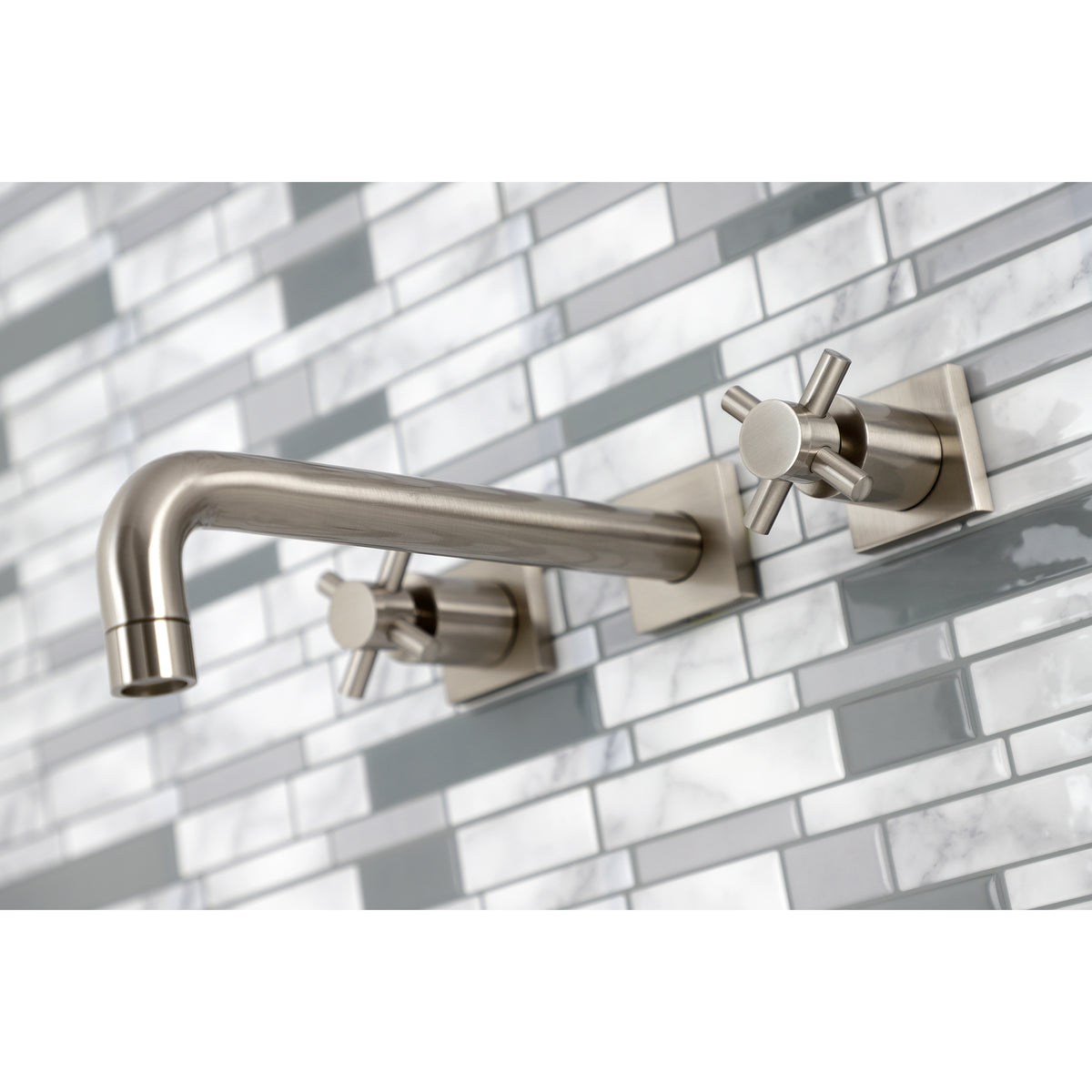 Concord Wall Mount Tub Faucet