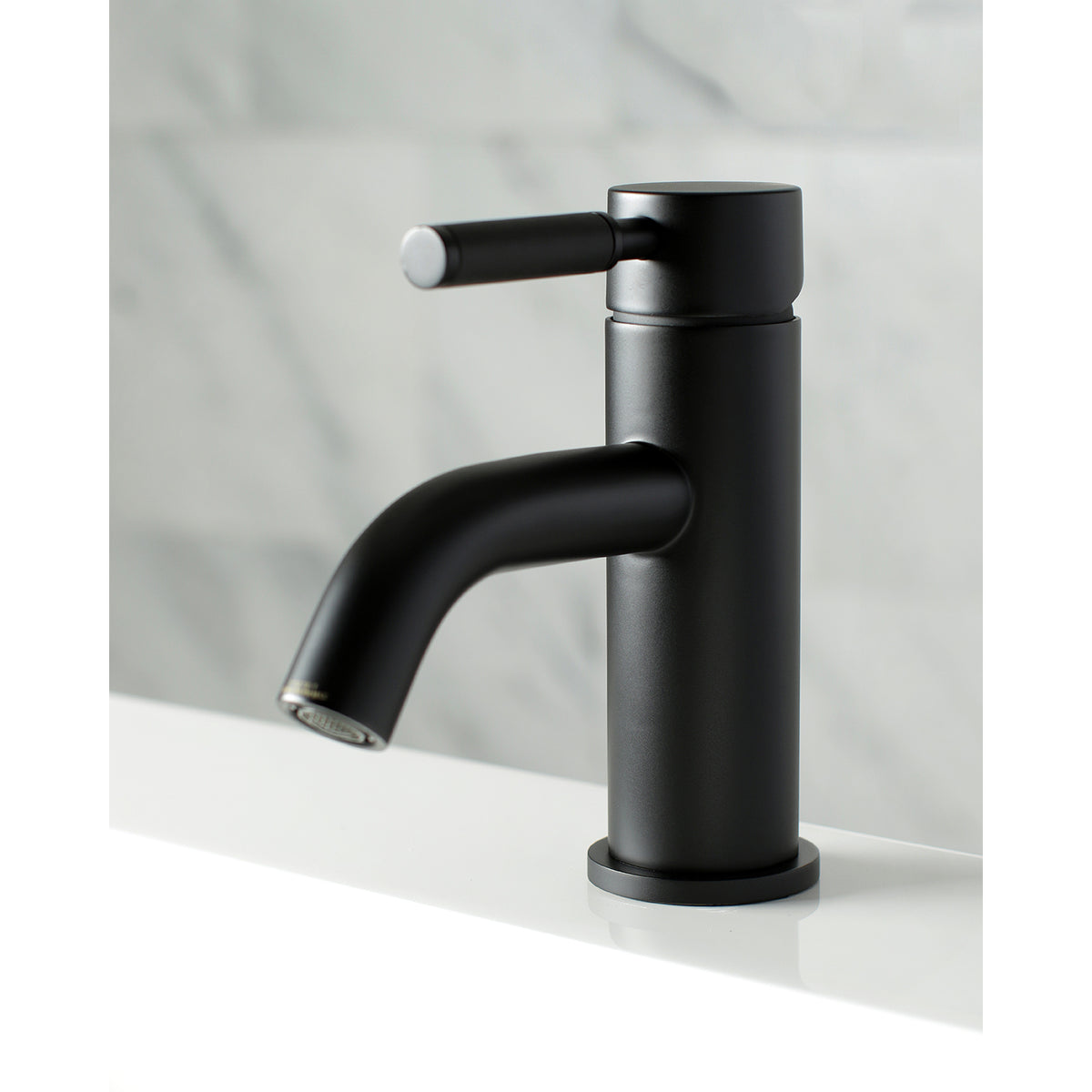Fauceture LS8229DKL Kaiser Single-Handle Bathroom Faucet with Push Pop-Up