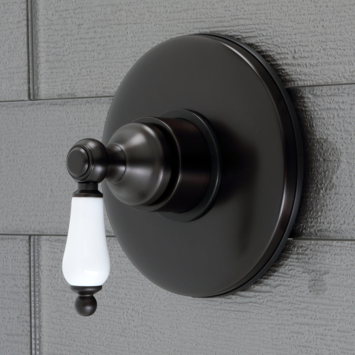 Volume Control with Lever Handle