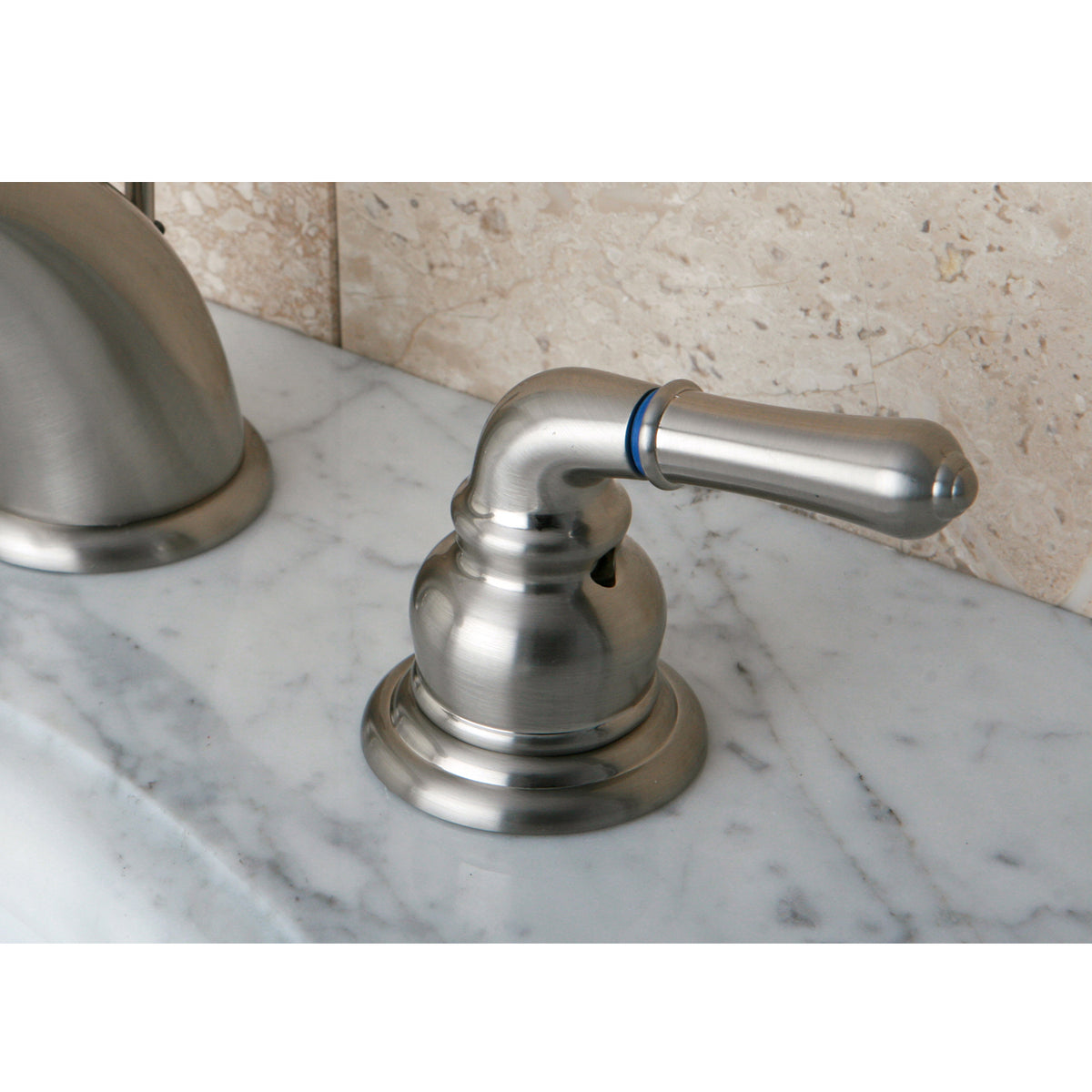 Kingston Brass KB963 Magellan Widespread Bathroom Faucet with Retail Pop-Up