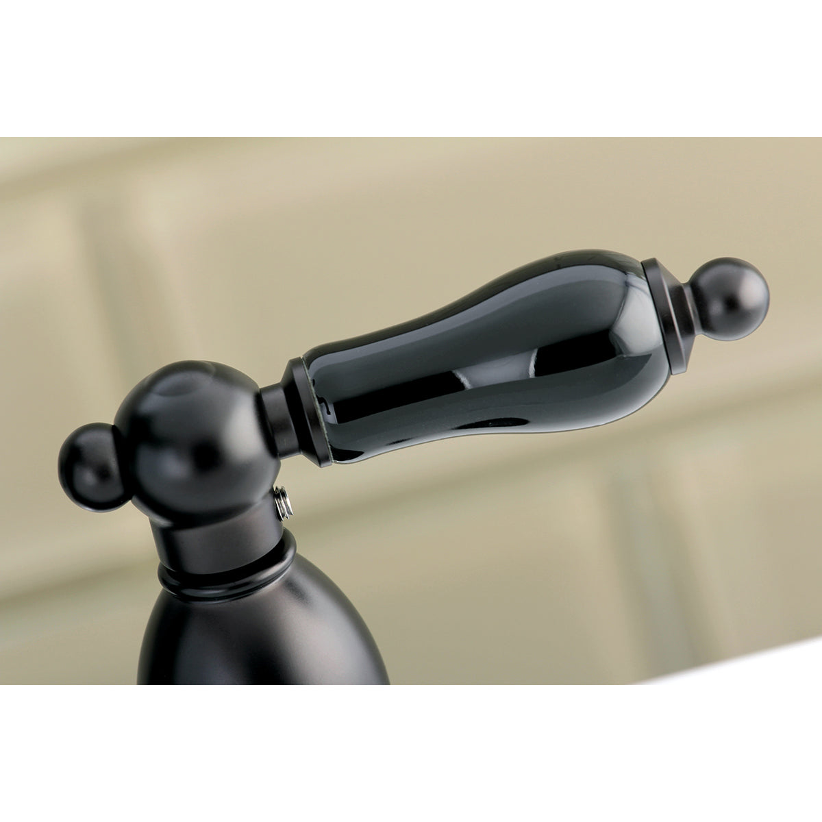 Kingston Brass KB1601PKL 4 in. Centerset Bathroom Faucet