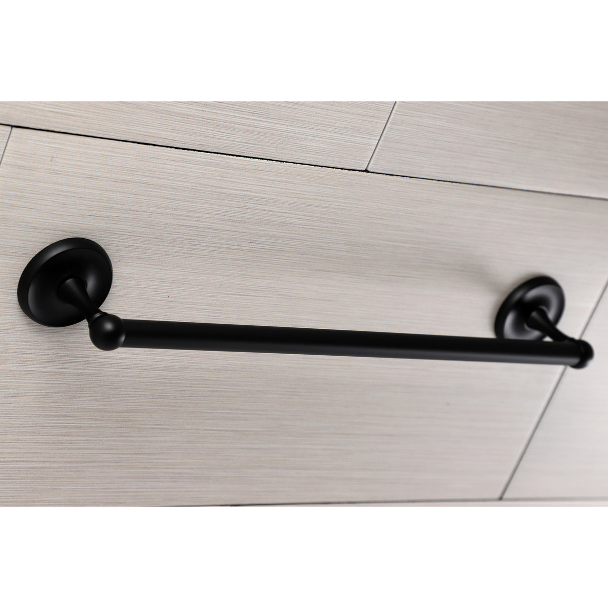 Kingston Brass Classic 18-Inch Towel Bar