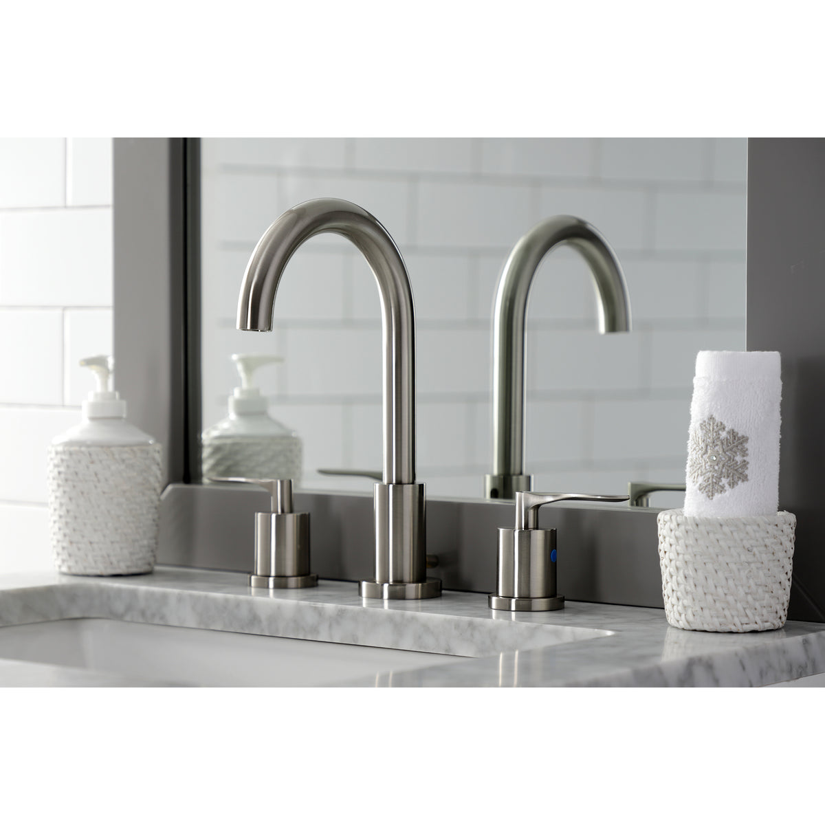 Kingston Brass FSC8925SVL Serena Widespread Bathroom Faucet with Brass Pop-Up
