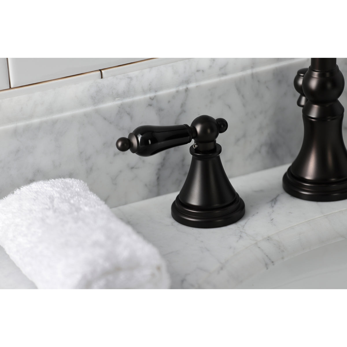 Kingston Brass KS2982PKL Duchess Widespread Bathroom Faucet with Brass Pop-Up