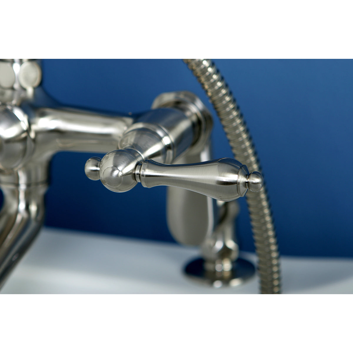 Vintage Adjustable Center Deck Mount Tub Faucet