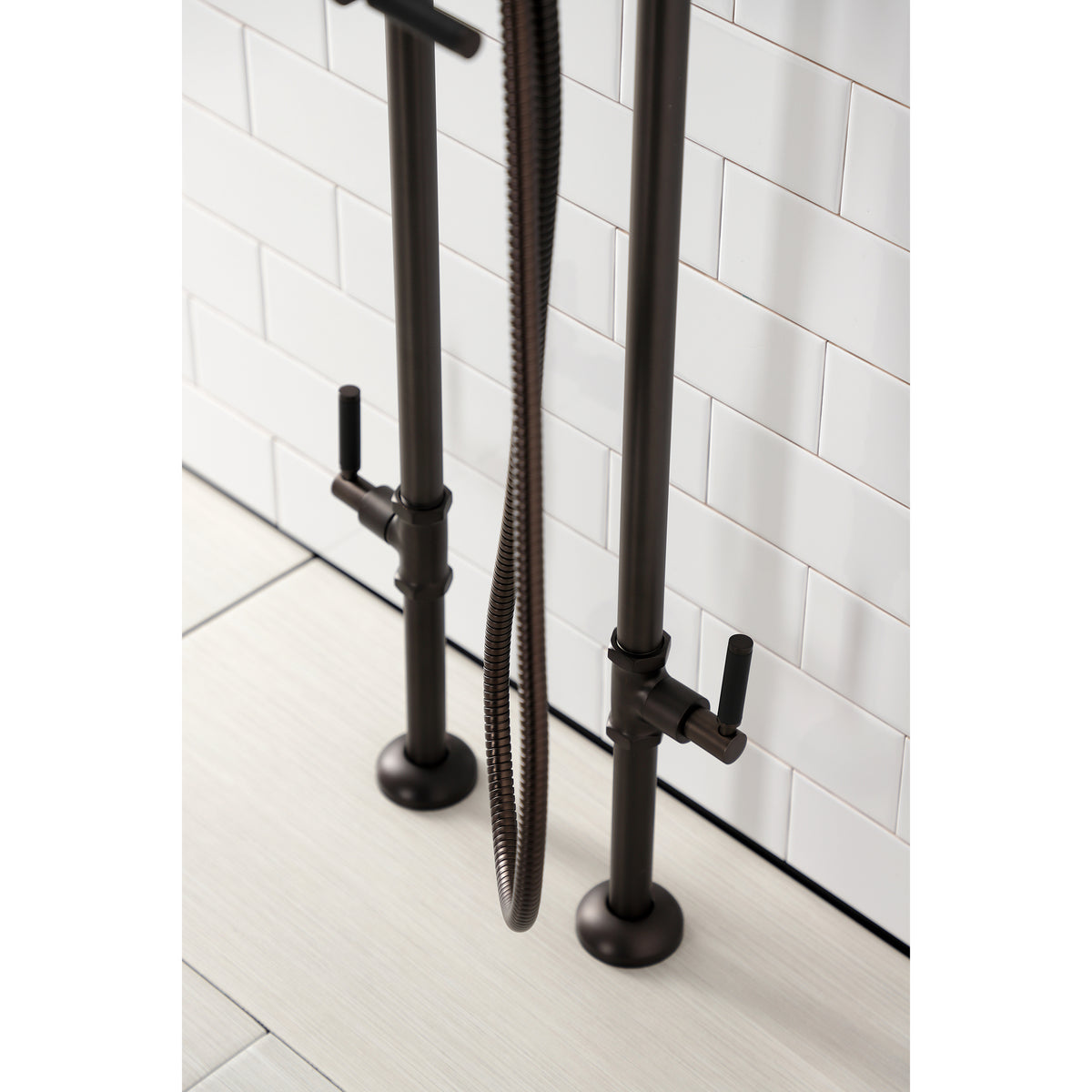 Vintage CCK8406DKL Concord Freestanding Tub Faucet with Supply Line,Stop Valve