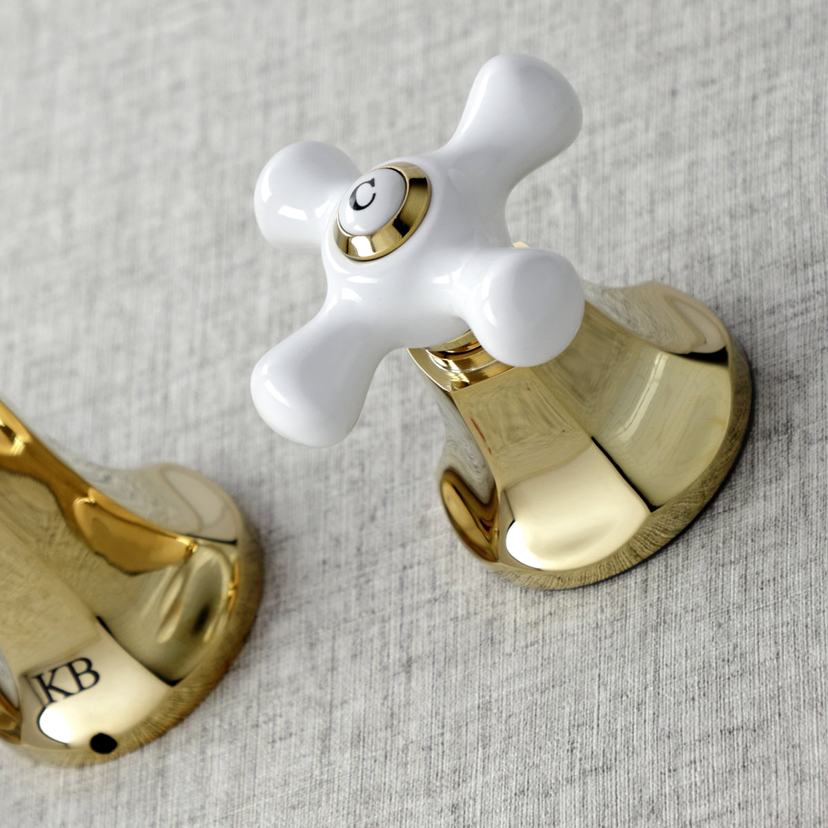 Metropolitan 2-Handle Wall Mount Tub Faucet