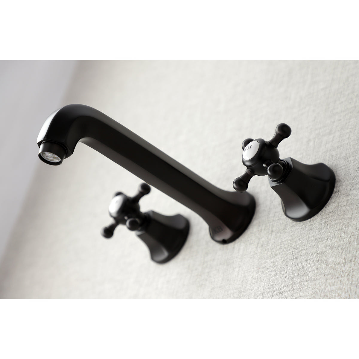 Metropolitan 2-Handle Wall Mount Tub Faucet