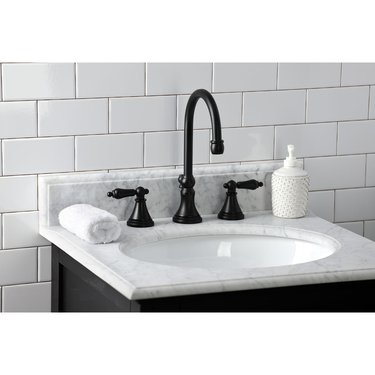 Kingston Brass KS2980AL Governor Widespread Bathroom Faucet