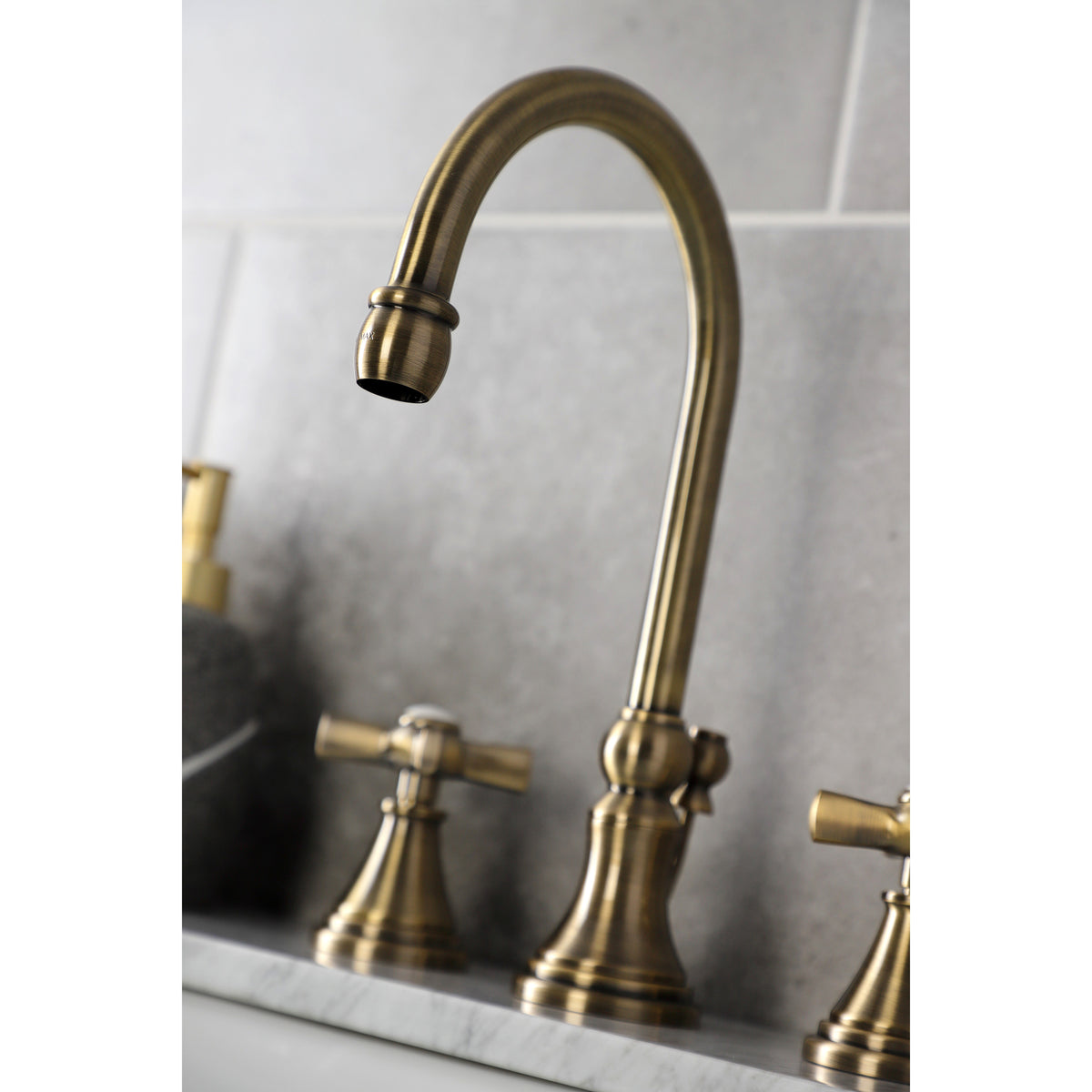 Kingston Brass KS2985ZX Millennium Widespread Bathroom Faucet with Brass Pop-Up