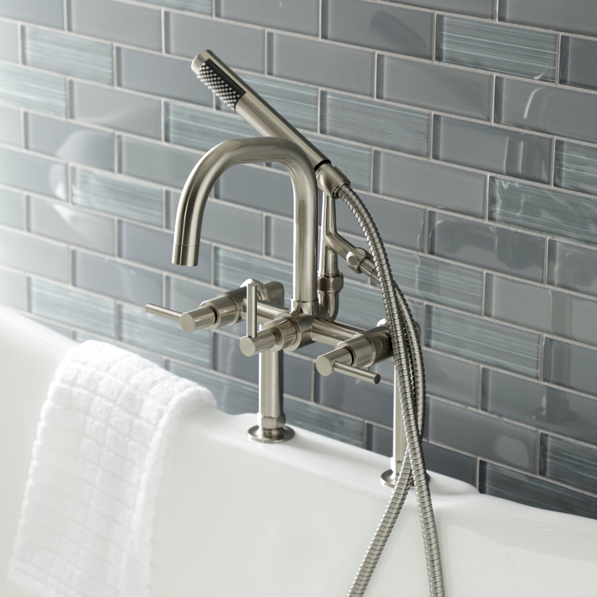 Concord Deck Mount Clawfoot Tub Faucet