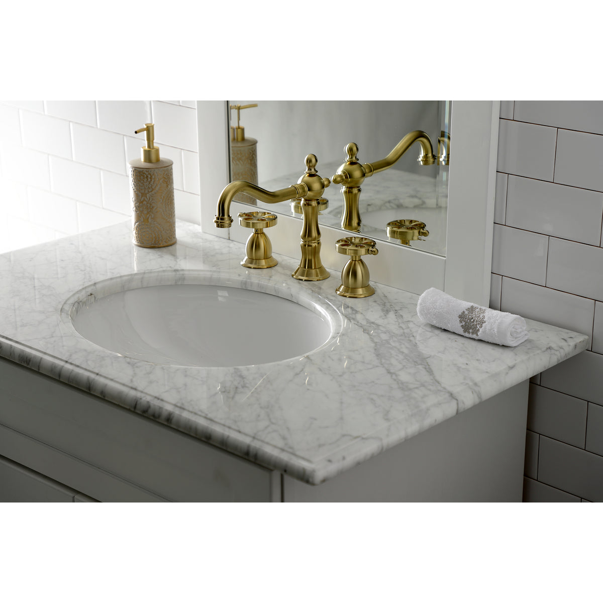 Kingston Brass KS1978RX Belknap Widespread Bathroom Faucet with Brass Pop-Up