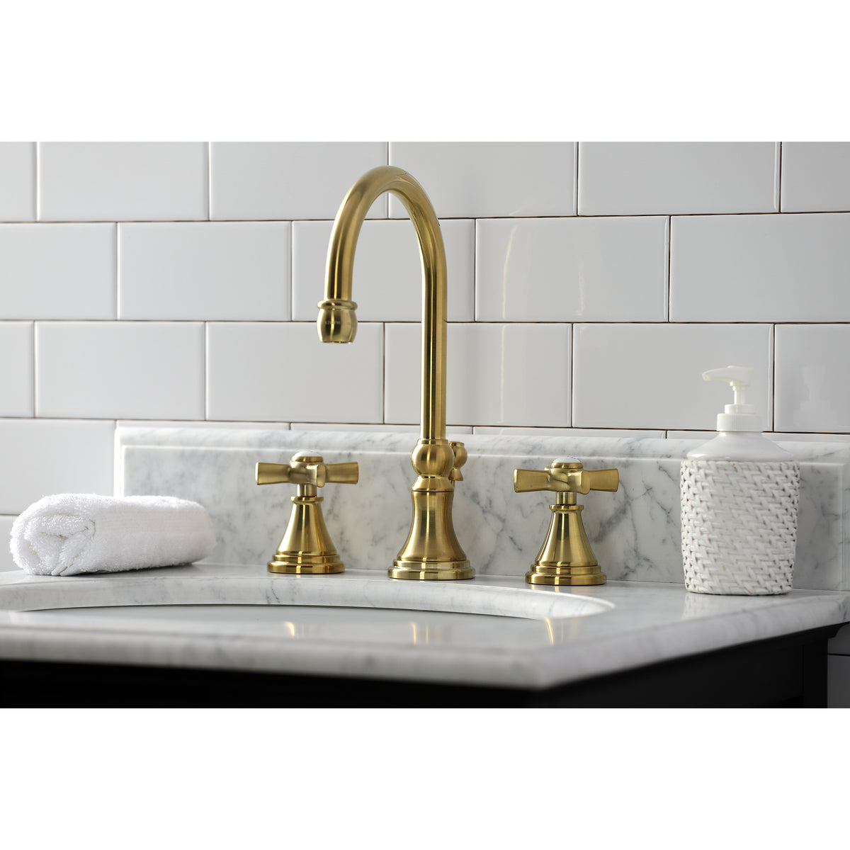 Kingston Brass KS2985ZX Millennium Widespread Bathroom Faucet with Brass Pop-Up