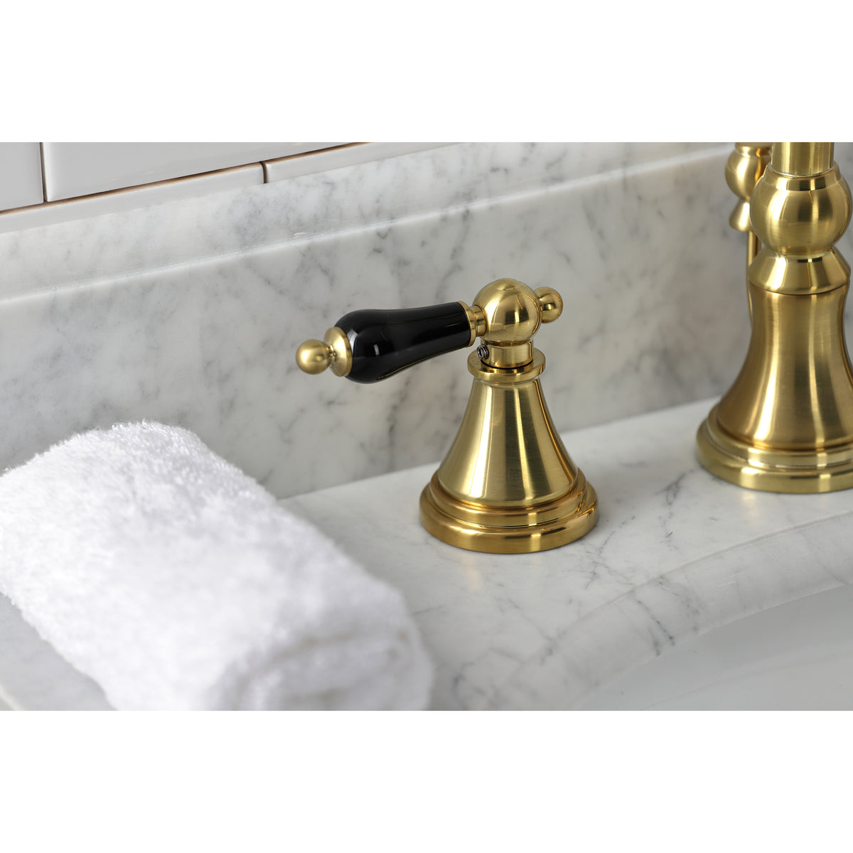 Kingston Brass KS2982PKL Duchess Widespread Bathroom Faucet with Brass Pop-Up
