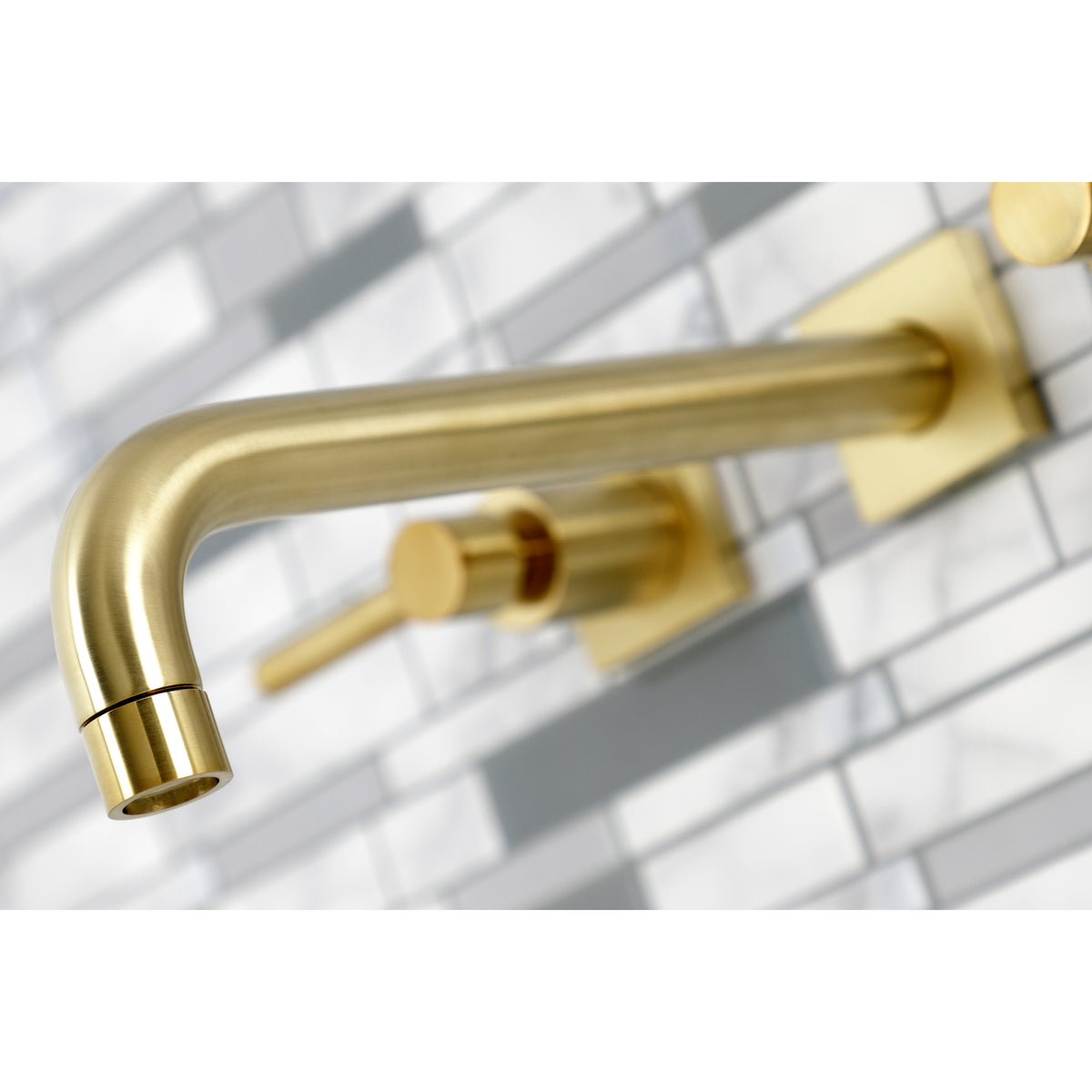 Concord Wall Mount Tub Faucet