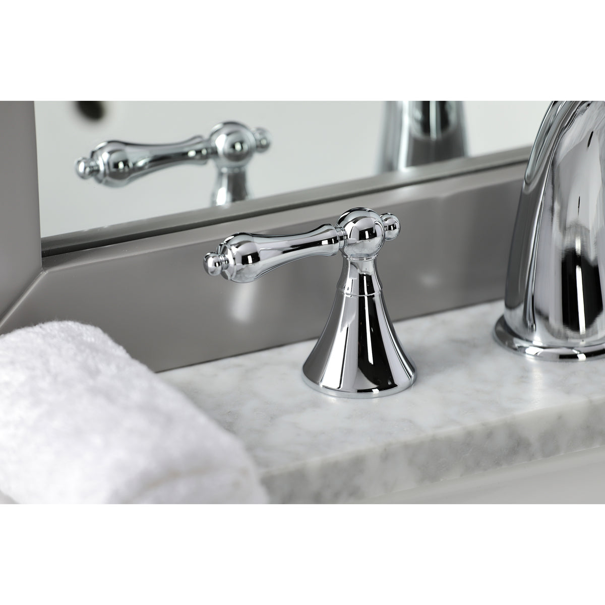 Kingston Brass KS2978AL 8 in. Widespread Bathroom Faucet