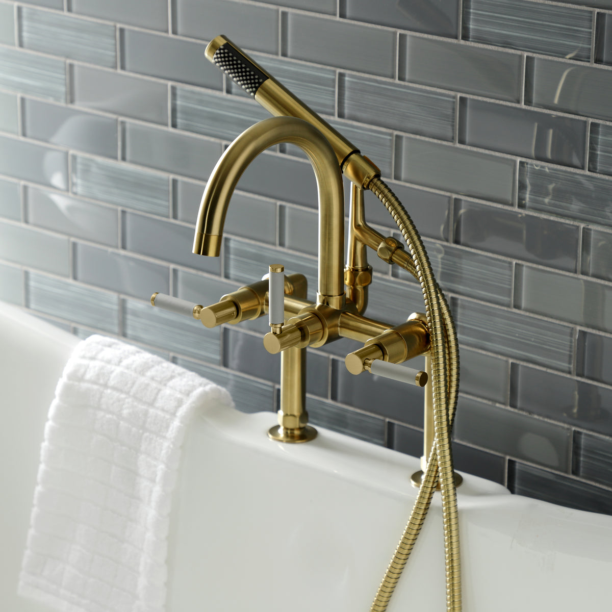 Aqua Vintage Kaiser 7-Inch Deck Mount Clawfoot Tub Faucet
